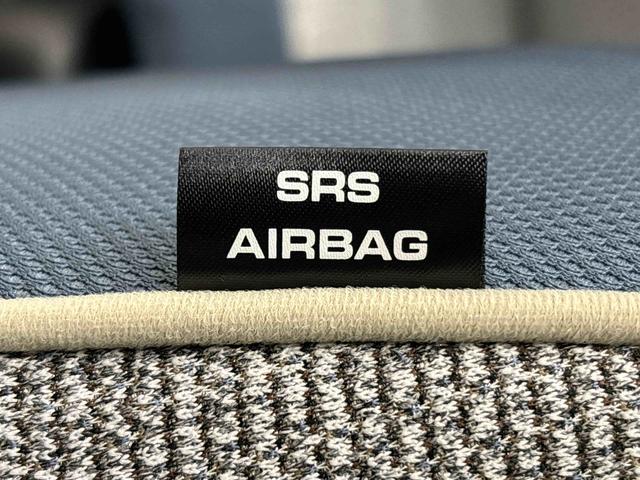 ムーヴキャンバスストライプスＧＬＥＤオートライト・フォグランプ　電動パーキングブレーキ　プッシュボタンスタート　セキュリティアラーム　バックカメラ　両側パワースライドドアウエルカムオープン機能　オート電動格納式ドアミラー（広島県）の中古車