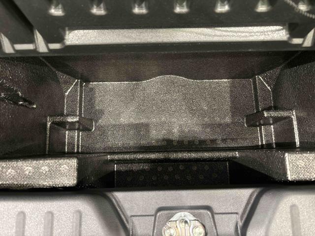 ムーヴキャンバスストライプスＧＬＥＤオートライト・フォグランプ　電動パーキングブレーキ　プッシュボタンスタート　セキュリティアラーム　バックカメラ　両側パワースライドドアウエルカムオープン機能　オート電動格納式ドアミラー（広島県）の中古車