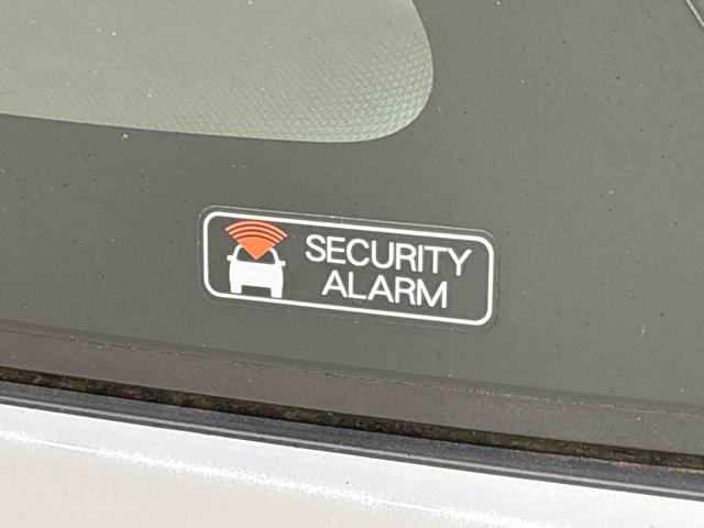 ムーヴキャンバスストライプスＧＬＥＤオートライト・フォグランプ　電動パーキングブレーキ　プッシュボタンスタート　セキュリティアラーム　バックカメラ　両側パワースライドドアウエルカムオープン機能　オート電動格納式ドアミラー（広島県）の中古車