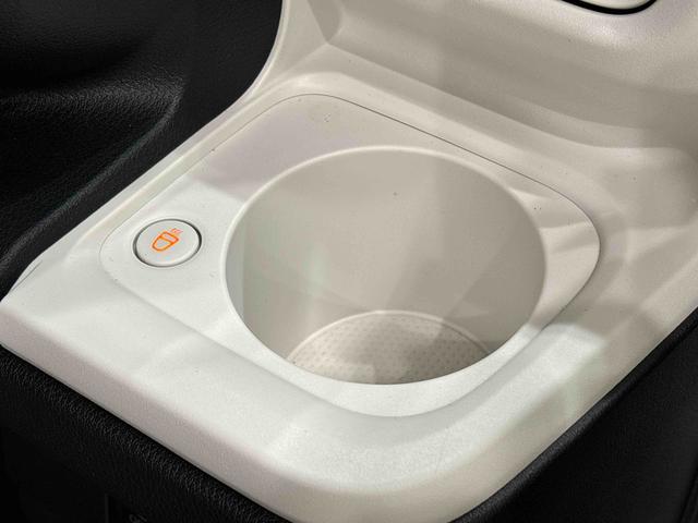 ムーヴキャンバスストライプスG LEDヘッドライト 両側パワースライドドアLEDヘッドランプ&フォグランプ 両側電動スライドドア キーフリーシステム キーフリーシステム連動式電動格納ドアミラー 運転席・助手席シートヒーター バックカメラ フロントベンチシート(広島県)の中古車