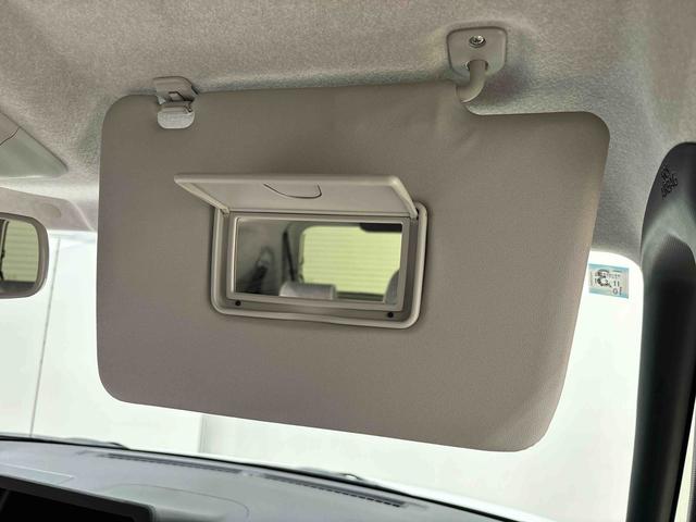 ムーヴキャンバスストライプスG LEDヘッドライト 両側パワースライドドアLEDヘッドランプ&フォグランプ 両側電動スライドドア キーフリーシステム キーフリーシステム連動式電動格納ドアミラー 運転席・助手席シートヒーター バックカメラ フロントベンチシート(広島県)の中古車