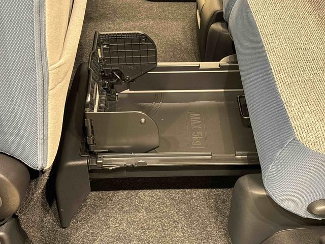 ムーヴキャンバスストライプスG LEDヘッドライト 両側パワースライドドアLEDヘッドランプ&フォグランプ 両側電動スライドドア キーフリーシステム キーフリーシステム連動式電動格納ドアミラー 運転席・助手席シートヒーター バックカメラ フロントベンチシート(広島県)の中古車