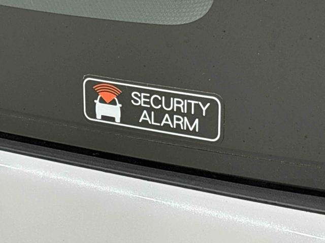 ムーヴキャンバスストライプスG LEDヘッドライト 両側パワースライドドアLEDヘッドランプ&フォグランプ 両側電動スライドドア キーフリーシステム キーフリーシステム連動式電動格納ドアミラー 運転席・助手席シートヒーター バックカメラ フロントベンチシート(広島県)の中古車