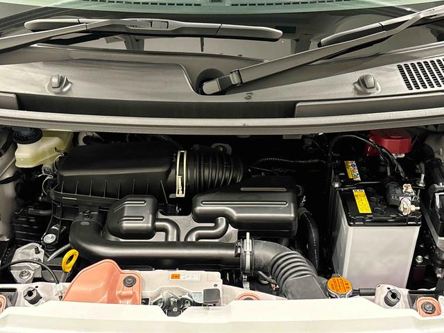 ムーヴキャンバスストライプスG LEDヘッドライト 両側パワースライドドアLEDヘッドランプ&フォグランプ 両側電動スライドドア キーフリーシステム キーフリーシステム連動式電動格納ドアミラー 運転席・助手席シートヒーター バックカメラ フロントベンチシート(広島県)の中古車