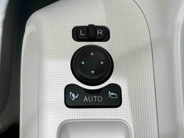 ムーヴキャンバスストライプスＧ　バックカメラ付き　両側パワースライドドアＬＥＤオートライト・フォグランプ　電動パーキングブレーキ　プッシュボタンスタート　セキュリティアラーム　バックカメラ　両側パワースライドドアウエルカムオープン機能　オート電動格納式ドアミラー（広島県）の中古車