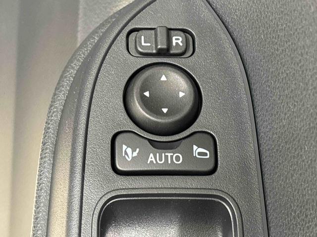 タントＸ　バックカメラ付き　左側パワースライドドアＬＥＤヘッドライト　オートライト　パワースライドドアウェルカムオープン機能　電動パーキングブレーキ　サイドエアバッグ　フルホイールキャツプ　キーフリーシステム　　オート電動格納式ドアミラー（広島県）の中古車