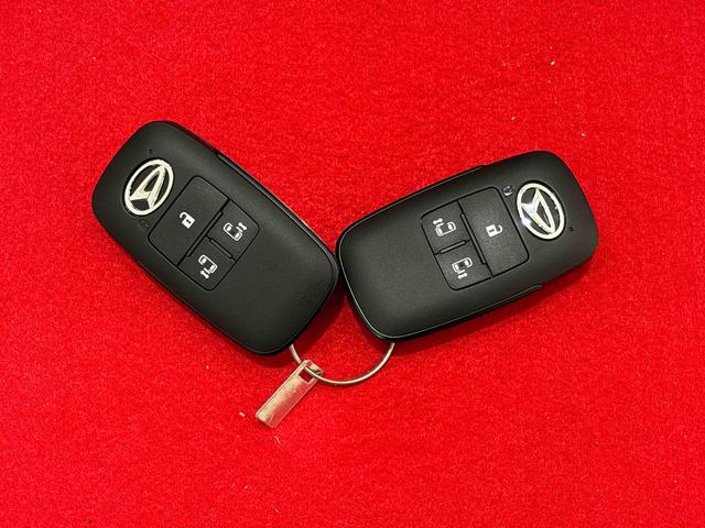 タントカスタムRSLEDオートライト パワースライドドアウェルカムオープン機能 電動パーキングブレーキ 運転席助手席シートヒーター アルミホイール キーフリーシステム オート電動格納式ドアミラー(広島県)の中古車