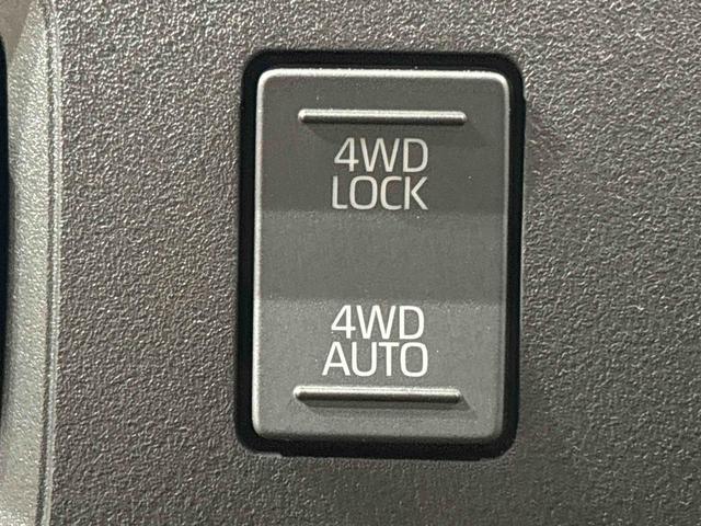 ハイゼットカーゴDX 4WD オートライトハロゲンヘッドランプ コーナーセンサー オーバーヘッドシェルフ フロントドアパワーウインドウ キーレスエントリー AM/FMラジオ マニュアルエアコン スチールホイール(広島県)の中古車