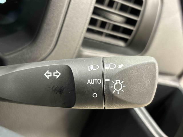 ハイゼットカーゴDX 4WD オートライトハロゲンヘッドランプ コーナーセンサー オーバーヘッドシェルフ フロントドアパワーウインドウ キーレスエントリー AM/FMラジオ マニュアルエアコン スチールホイール(広島県)の中古車