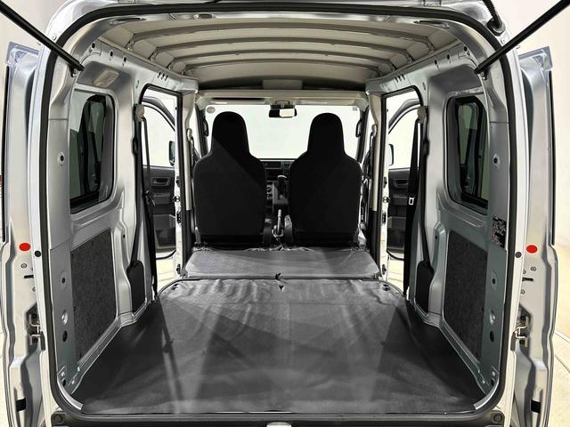 ハイゼットカーゴDX 4WD オートライトハロゲンヘッドランプ コーナーセンサー オーバーヘッドシェルフ フロントドアパワーウインドウ キーレスエントリー AM/FMラジオ マニュアルエアコン スチールホイール(広島県)の中古車