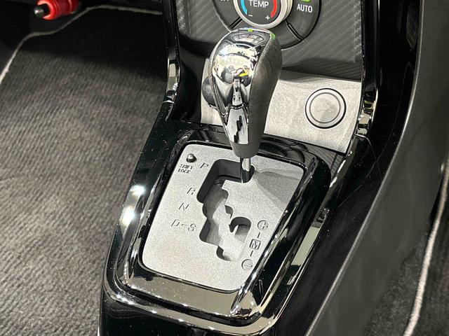 コペンＧＲ　スポーツ　純正ナビゲーション　ドライブレコーダーＧＲＳＰＯＲＴ専用ＭＯＭＯ製革巻ステアリングホイール　ＧＲＳＰＯＲＴ専用レカロシート　電子カードキー（ＧＲロゴ入り）ＢＢＳ製１６インチアルミホイール　運転席・助手席シートヒーター（広島県）の中古車