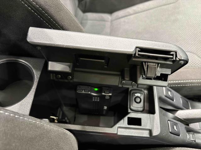 コペンＧＲ　スポーツ　純正ナビゲーション　ドライブレコーダーＧＲＳＰＯＲＴ専用ＭＯＭＯ製革巻ステアリングホイール　ＧＲＳＰＯＲＴ専用レカロシート　電子カードキー（ＧＲロゴ入り）ＢＢＳ製１６インチアルミホイール　運転席・助手席シートヒーター（広島県）の中古車