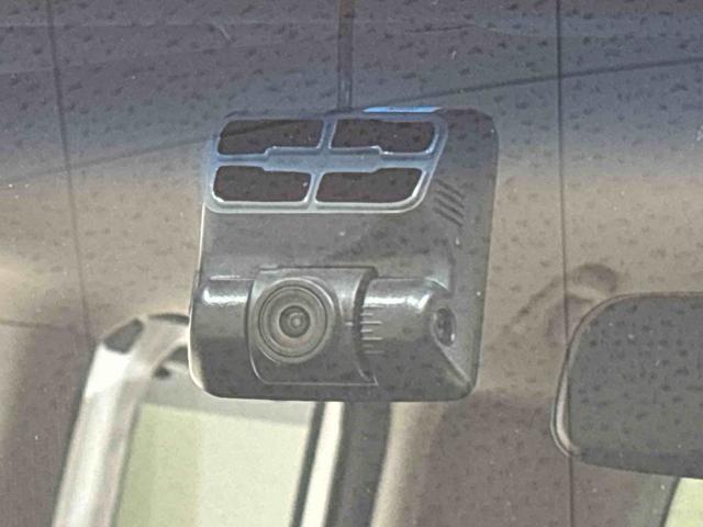 Ｎ−ＢＯＸカスタムＧ　ＳＳブラックスタイルパッケージ　カーナビ　バックモニタードライブレコーダー　ＥＴＣ車載器　後席両側パワースライドドア　オートライト　オートエアコン　プッシュボタンスタート　トップシェイドガラス　キーフリーシステム　アルミホイール　電動格納式ドアミラー（広島県）の中古車