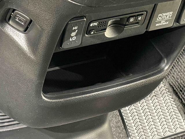 Ｎ−ＢＯＸカスタムＧ　ＳＳブラックスタイルパッケージ　カーナビ　バックモニタードライブレコーダー　ＥＴＣ車載器　後席両側パワースライドドア　オートライト　オートエアコン　プッシュボタンスタート　トップシェイドガラス　キーフリーシステム　アルミホイール　電動格納式ドアミラー（広島県）の中古車