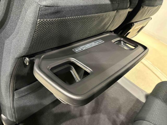 Ｎ−ＢＯＸカスタムＧ　ＳＳブラックスタイルパッケージ　カーナビ　バックモニタードライブレコーダー　ＥＴＣ車載器　後席両側パワースライドドア　オートライト　オートエアコン　プッシュボタンスタート　トップシェイドガラス　キーフリーシステム　アルミホイール　電動格納式ドアミラー（広島県）の中古車