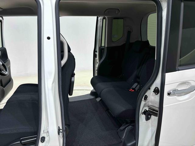 Ｎ−ＢＯＸカスタムＧ　ＳＳブラックスタイルパッケージ　カーナビ　バックモニタードライブレコーダー　ＥＴＣ車載器　後席両側パワースライドドア　オートライト　オートエアコン　プッシュボタンスタート　トップシェイドガラス　キーフリーシステム　アルミホイール　電動格納式ドアミラー（広島県）の中古車