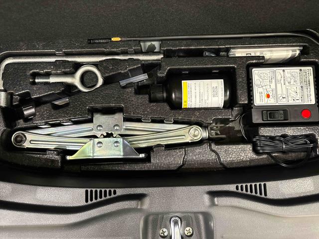 Ｎ−ＢＯＸカスタムＧ　ＳＳブラックスタイルパッケージ　カーナビ　バックモニタードライブレコーダー　ＥＴＣ車載器　後席両側パワースライドドア　オートライト　オートエアコン　プッシュボタンスタート　トップシェイドガラス　キーフリーシステム　アルミホイール　電動格納式ドアミラー（広島県）の中古車