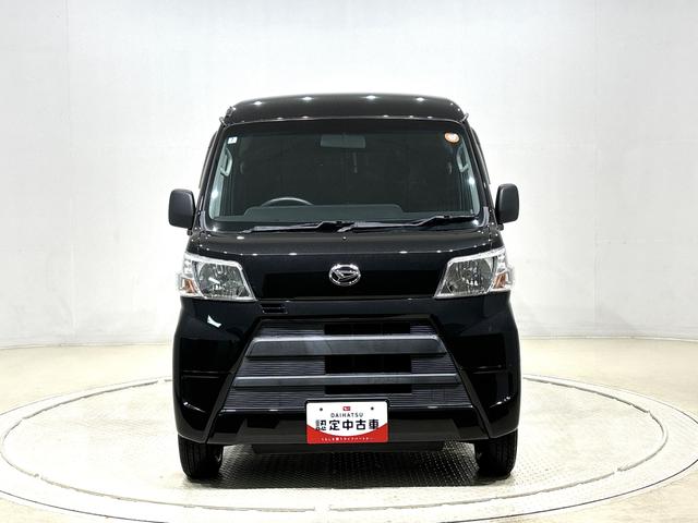 ハイゼットカーゴＤＸ　２ＷＤ　４ＡＴ車　ＣＤステレオ　バイザー付きマニュアルエアコン　アイドリングストップ　オートライト　前席パワーウィンドウ　チケットホルダー付きサンバイザー　トップシェイドガラス　ハロゲンヘッドライト　純正スチールホイール　キーレスエントリー（広島県）の中古車