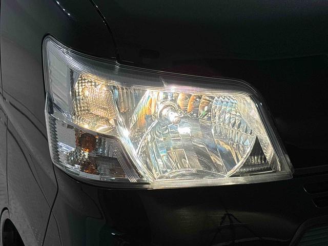 ハイゼットカーゴＤＸ　２ＷＤ　４ＡＴ車　ＣＤステレオ　バイザー付きマニュアルエアコン　アイドリングストップ　オートライト　前席パワーウィンドウ　チケットホルダー付きサンバイザー　トップシェイドガラス　ハロゲンヘッドライト　純正スチールホイール　キーレスエントリー（広島県）の中古車