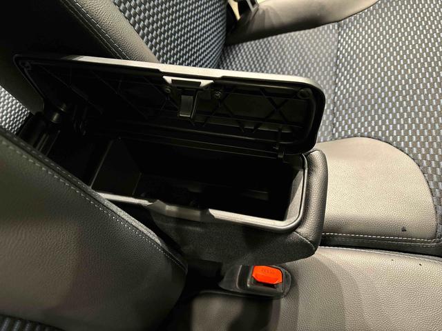 タントカスタムＲＳ　ターボ車　７インチフルセグナビ　ドラレコ付バックカメラ　両側電動スライドドア　ＬＥＤヘッドライト　ＬＥＤフォグランプ　オートライト　オートハイビーム　アダプティブルクルーズコントロール　ＳＲＳサイドエアバッグ　プッシュボタンスタート（広島県）の中古車