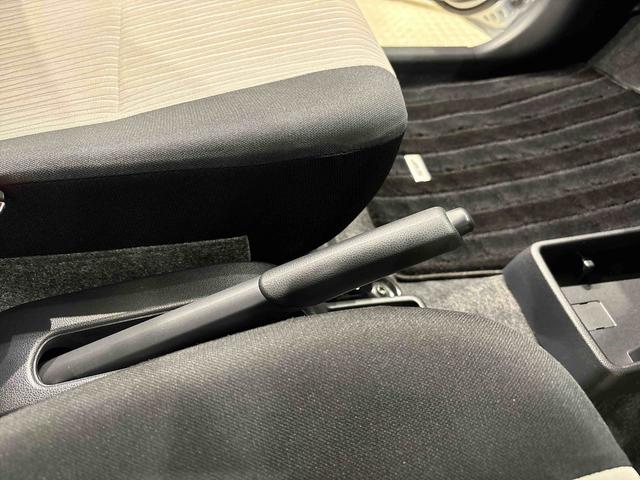 ミライースＸ　ＳＡIII　ＣＤデッキ　ＥＴＣ　ドラレコＬＥＤヘッドランプ　セキュリティアラーム　コーナーセンサー　１４インチフルホイールキャップ　キーレスエントリー　電動格納式ドアミラー　ショツピングフック　マニュアルエアコン（広島県）の中古車