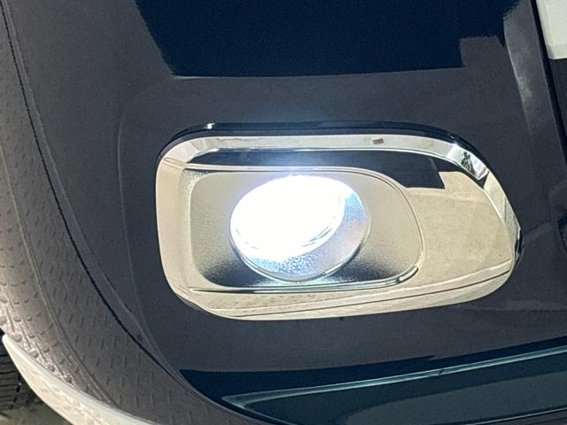 ムーヴキャンバスストライプスG バックモニター対応 電動パーキングブレーキLEDオートライト・フォグランプ 電動パーキングブレーキ プッシュボタンスタート セキュリティアラーム バックカメラ 両側パワースライドドアウエルカムオープン機能 オート電動格納式ドアミラー(広島県)の中古車