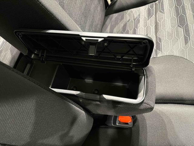 タントファンクロス　両側電動スライドドア　キーフリーシステム純正ナビ装着用アップグレードパック　電動パーキングブレーキ　オートブレーキホールド機能　運転席・助手席シートヒーター　ＳＲＳサイドエアバッグ　フルＬＥＤヘッドランプ　ＬＥＤフォグランプ（広島県）の中古車