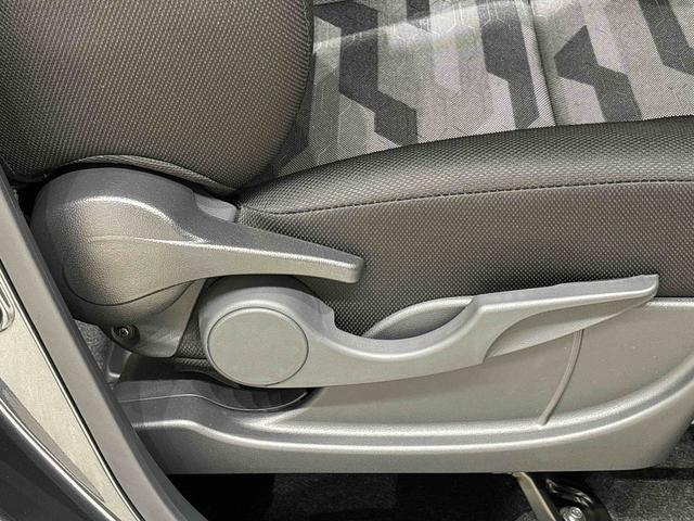 タントファンクロスターボ バックモニター 電動パーキングブレーキLEDヘッドライト・フォグランプ 後席両側パワースライドドア 運転席・助手席シートヒーター オートライト サイドエアバッグ 純正15インチアルミホイール キーフリーシステム(広島県)の中古車