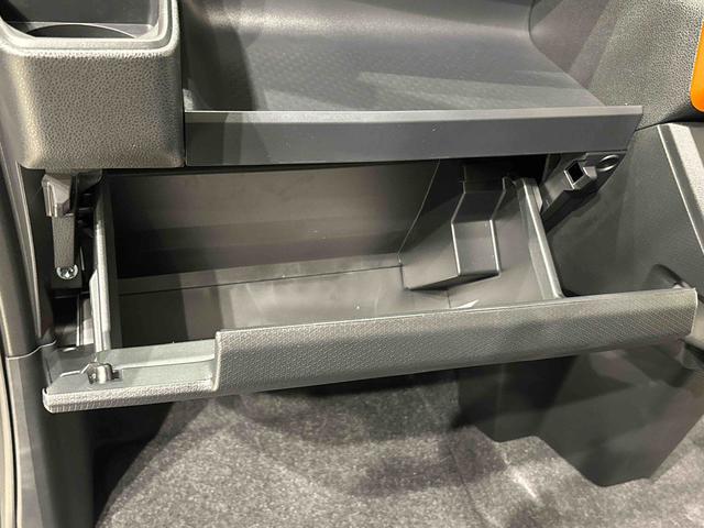 タントファンクロスターボ バックモニター 電動パーキングブレーキLEDヘッドライト・フォグランプ 後席両側パワースライドドア 運転席・助手席シートヒーター オートライト サイドエアバッグ 純正15インチアルミホイール キーフリーシステム(広島県)の中古車