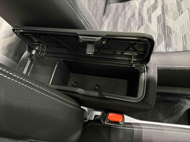 タフトＧターボ　ダーククロムベンチャースカイフィールトップ　　ダークメッキパック　シルバーアンダーガーニッシュ　インテリアアクセント　ＬＥＤオートハイビーム＆フォグランプ　電動パーキングブレーキ　バックカメラ　アルミホイール（広島県）の中古車