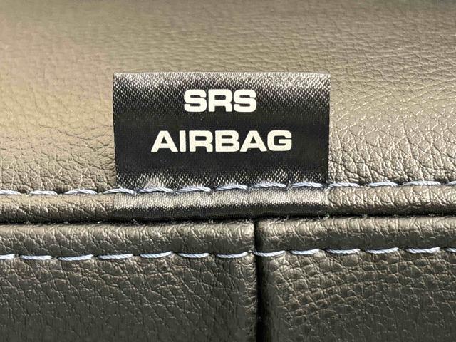 タントカスタムX LEDオートライト キーフリーシステムLEDフォグランプ パワースライドドアウェルカムオープン機能 オート電動格納式ドアミラー 助手席ロングスライド 助手席イージークローザー 運転席助手席シートヒーター アルミホイール バックカメラ(広島県)の中古車