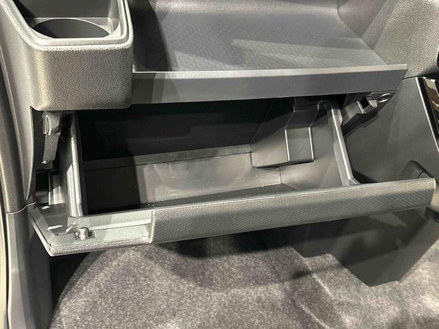 タントカスタムX LEDオートライト キーフリーシステムLEDフォグランプ パワースライドドアウェルカムオープン機能 オート電動格納式ドアミラー 助手席ロングスライド 助手席イージークローザー 運転席助手席シートヒーター アルミホイール バックカメラ(広島県)の中古車