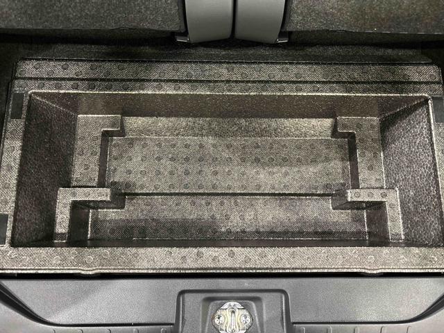 タントカスタムX LEDオートライト キーフリーシステムLEDフォグランプ パワースライドドアウェルカムオープン機能 オート電動格納式ドアミラー 助手席ロングスライド 助手席イージークローザー 運転席助手席シートヒーター アルミホイール バックカメラ(広島県)の中古車