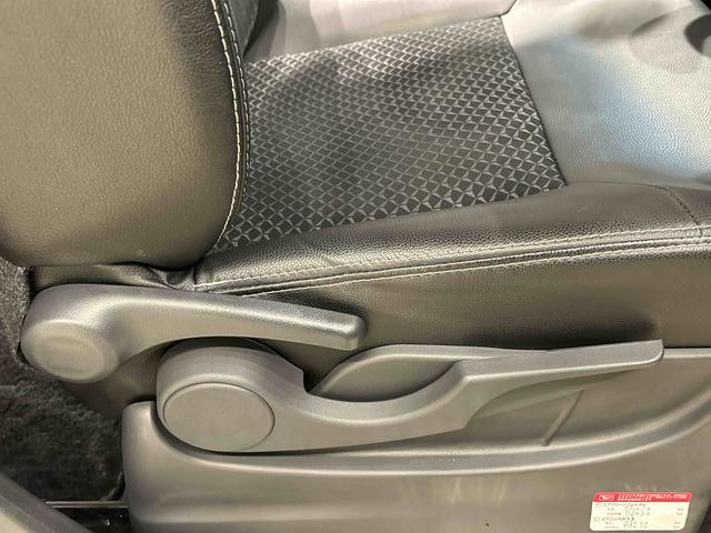 ムーヴカスタム RS ハイパーリミテッドSAIII ナビドラETCLEDオートハイビーム・フォグランプ 運転席シートヒーター アルミホイール オートライト プッシュボタンスタート セキュリティアラーム ナビゲーションシステム ドライブレコーダー 全方位バックカメラ(広島県)の中古車