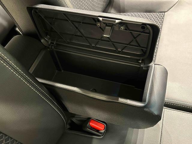 ムーヴカスタム RS ハイパーリミテッドSAIII ナビドラETCLEDオートハイビーム・フォグランプ 運転席シートヒーター アルミホイール オートライト プッシュボタンスタート セキュリティアラーム ナビゲーションシステム ドライブレコーダー 全方位バックカメラ(広島県)の中古車