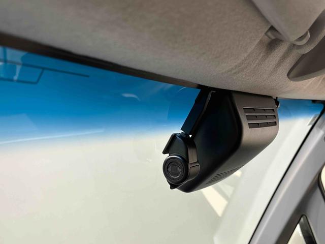 ムーヴカスタム RS ハイパーリミテッドSAIII ナビドラETCLEDオートハイビーム・フォグランプ 運転席シートヒーター アルミホイール オートライト プッシュボタンスタート セキュリティアラーム ナビゲーションシステム ドライブレコーダー 全方位バックカメラ(広島県)の中古車