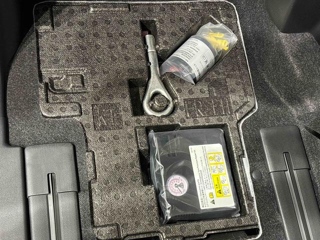 タントバックモニター　電動パーキングブレーキ　シートヒーターＬＥＤオートライト　パワースライドドアウェルカムオープン機能　電動格納式ドアミラー　助手席イージークローザー　　セキュリティアラーム　キーフリーシステム（広島県）の中古車