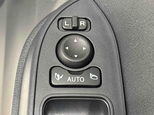 タントＸ　バックモニター対応カメラ　シートヒーターＬＥＤオートライト　電動パーキングブレーキ　運転席助手席シートヒーター　アルミホイール　キーフリーシステム　　オート電動格納式ドアミラー（広島県）の中古車