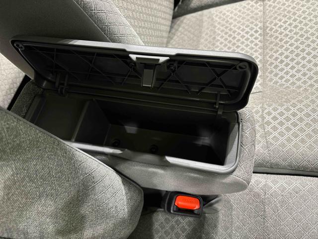 タントＸ　バックモニター対応カメラ　シートヒーターＬＥＤオートライト　電動パーキングブレーキ　運転席助手席シートヒーター　アルミホイール　キーフリーシステム　　オート電動格納式ドアミラー（広島県）の中古車