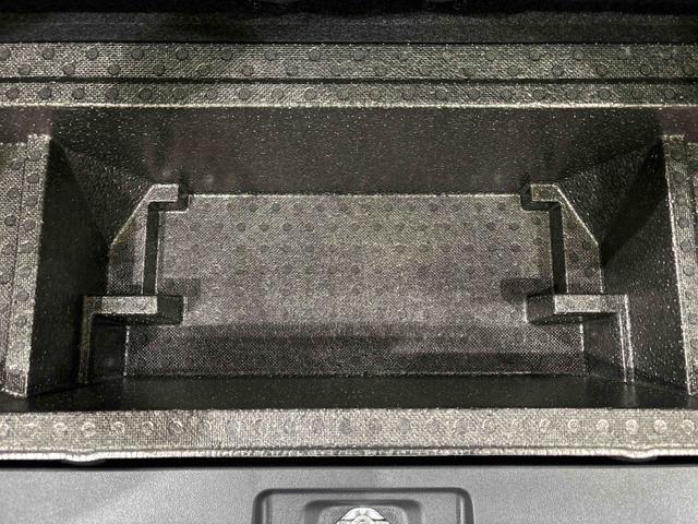 タントＸ　バックモニター対応カメラ　シートヒーターＬＥＤオートライト　電動パーキングブレーキ　運転席助手席シートヒーター　アルミホイール　キーフリーシステム　　オート電動格納式ドアミラー（広島県）の中古車