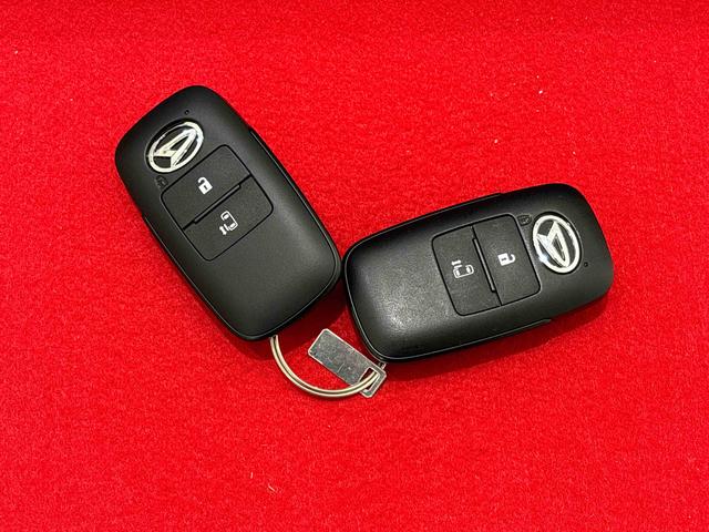 タントＸ　バックモニター対応カメラ　シートヒーターＬＥＤオートライト　電動パーキングブレーキ　運転席助手席シートヒーター　アルミホイール　キーフリーシステム　　オート電動格納式ドアミラー（広島県）の中古車