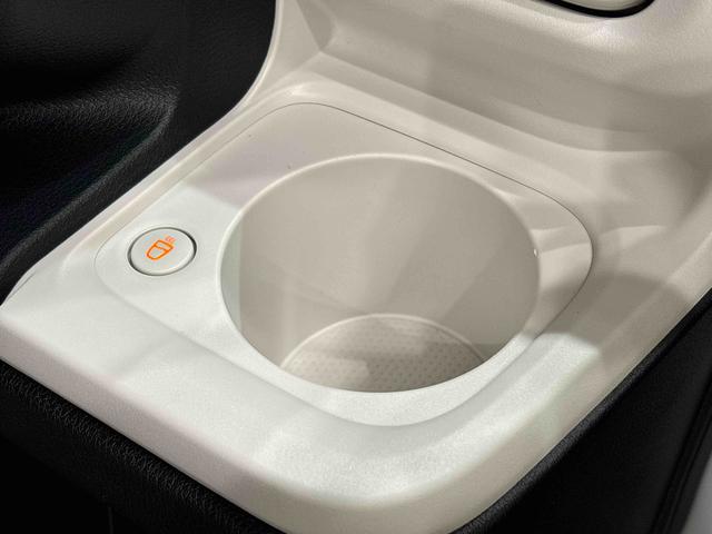 ムーヴキャンバスストライプスＧ　キーフリーシステム　ステアリングスイッチＬＥＤオートライト・フォグランプ　電動パーキングブレーキ　プッシュボタンスタート　セキュリティアラーム　バックカメラ　両側パワースライドドアウエルカムオープン機能　オート電動格納式ドアミラー（広島県）の中古車