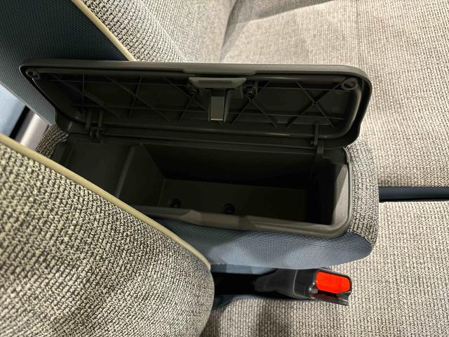 ムーヴキャンバスストライプスＧ　キーフリーシステム　ステアリングスイッチＬＥＤオートライト・フォグランプ　電動パーキングブレーキ　プッシュボタンスタート　セキュリティアラーム　バックカメラ　両側パワースライドドアウエルカムオープン機能　オート電動格納式ドアミラー（広島県）の中古車