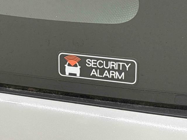 ムーヴキャンバスストライプスＧ　キーフリーシステム　ステアリングスイッチＬＥＤオートライト・フォグランプ　電動パーキングブレーキ　プッシュボタンスタート　セキュリティアラーム　バックカメラ　両側パワースライドドアウエルカムオープン機能　オート電動格納式ドアミラー（広島県）の中古車