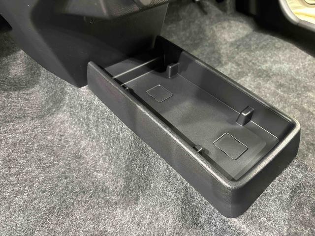 ミライースX SAIIILEDヘッドランプ セキュリティアラーム コーナーセンサー 14インチフルホイールキャップ キーレスエントリー 電動格納式ドアミラー ショツピングフック マニュアルエアコン(広島県)の中古車