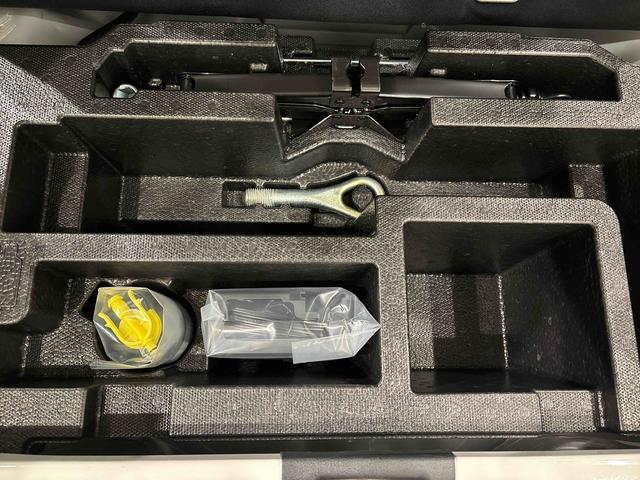 ミライースX SAIIILEDヘッドランプ セキュリティアラーム コーナーセンサー 14インチフルホイールキャップ キーレスエントリー 電動格納式ドアミラー ショツピングフック マニュアルエアコン(広島県)の中古車