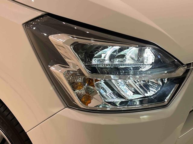 ミライースX SAIIILEDヘッドランプ セキュリティアラーム コーナーセンサー 14インチフルホイールキャップ キーレスエントリー 電動格納式ドアミラー ショツピングフック マニュアルエアコン(広島県)の中古車