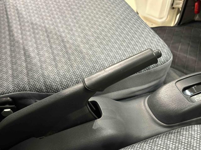 ハイゼットトラックエアコン・パワステ　スペシャルＡＭ・ＦＭラジオ　マニュアルエアコン　ガードフレーム　スペアタイヤ　ハロゲンヘッドランプ　ヘッドライトレベリング　オートマ　２ＷＤ（広島県）の中古車