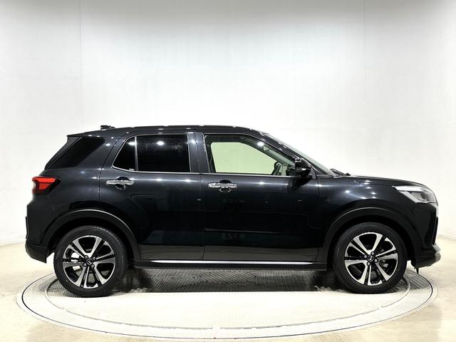 ロッキープレミアム　ナビ　パノラマモニター　ＥＴＣ　ドラレコＬＥＤヘッドランプ・フォグランプ　全車速追従機能付アダプティブクルーズコントロール　レーンキープコントロール　ブラインドスポットモニター　１７インチアルミホイール　シートヒーター（広島県）の中古車