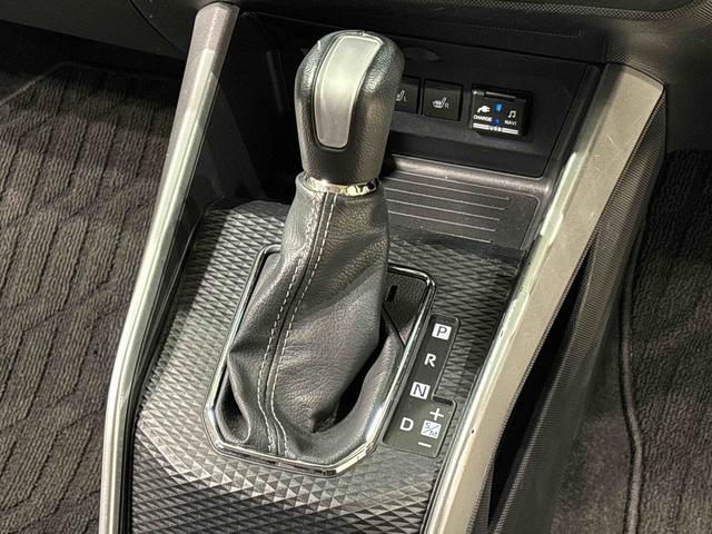 ロッキープレミアム　ナビ　パノラマモニター　ＥＴＣ　ドラレコＬＥＤヘッドランプ・フォグランプ　全車速追従機能付アダプティブクルーズコントロール　レーンキープコントロール　ブラインドスポットモニター　１７インチアルミホイール　シートヒーター（広島県）の中古車